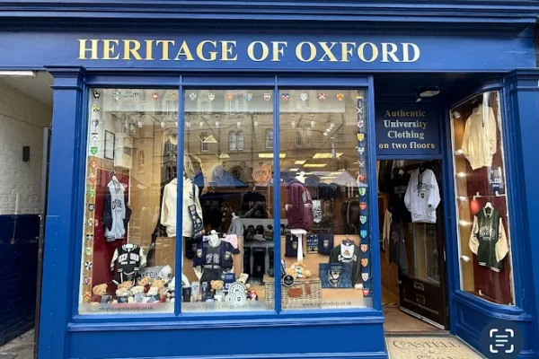 Shops to See in Oxford: Heritage of Oxford (Souvenir Store)