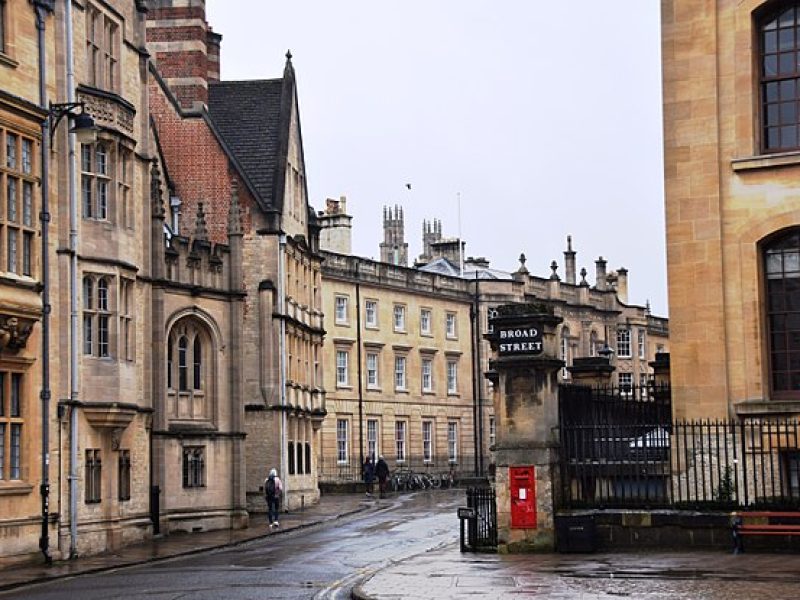 Oxford's Broad Street - Beautiful Passages, Lanes & Streets