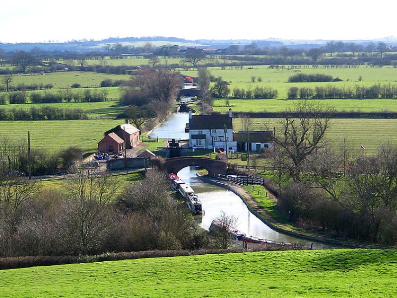Oxford Parks and Meadows: Oxford Canal - A Breath-taking Walk