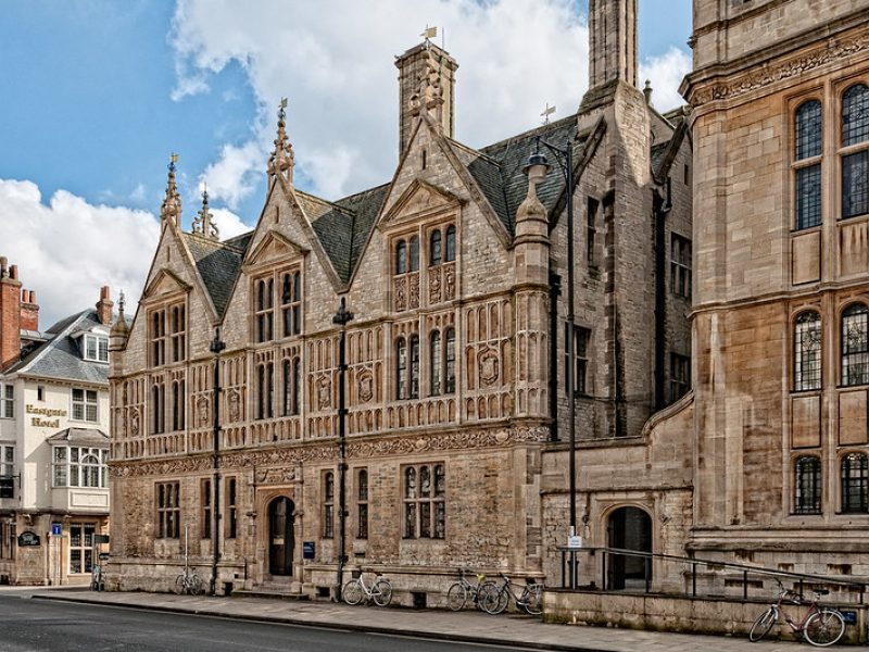 Oxford Examination Schools. Image courtesy of David Nicholls LRPS via Flickr Commons.