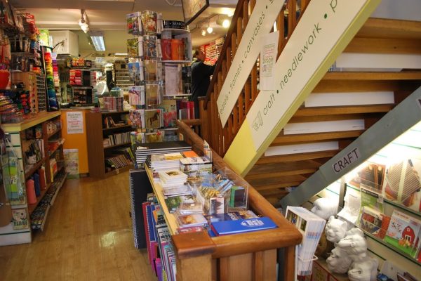 Oxford Giftshops and Craftshops: Broad Canvas